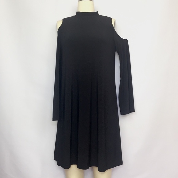 Nik and Nash Black Off the Shoulder Swing Dress S - Picture 2 of 6
